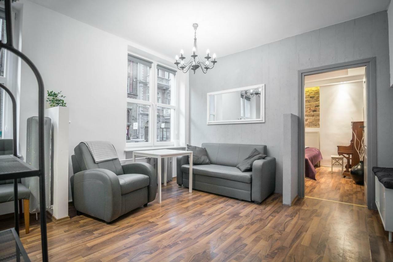 Piano Old Town Ogarna Apartment Gdansk Ngoại thất bức ảnh