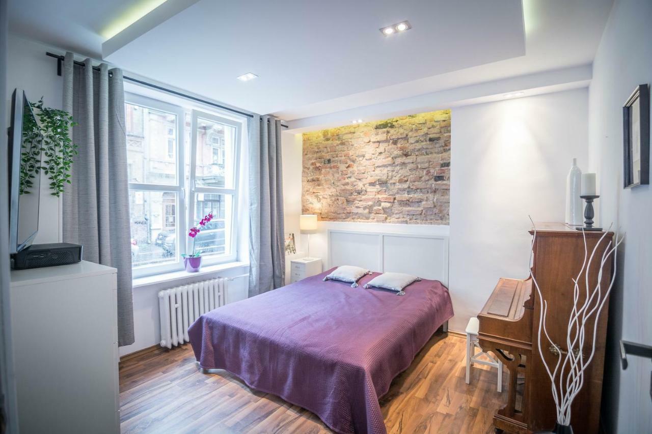 Piano Old Town Ogarna Apartment Gdansk Ngoại thất bức ảnh